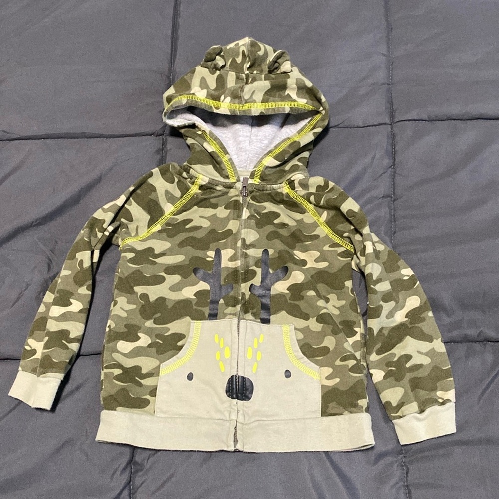 2T Camo Zip Up Hoodie - Picture 1 of 5